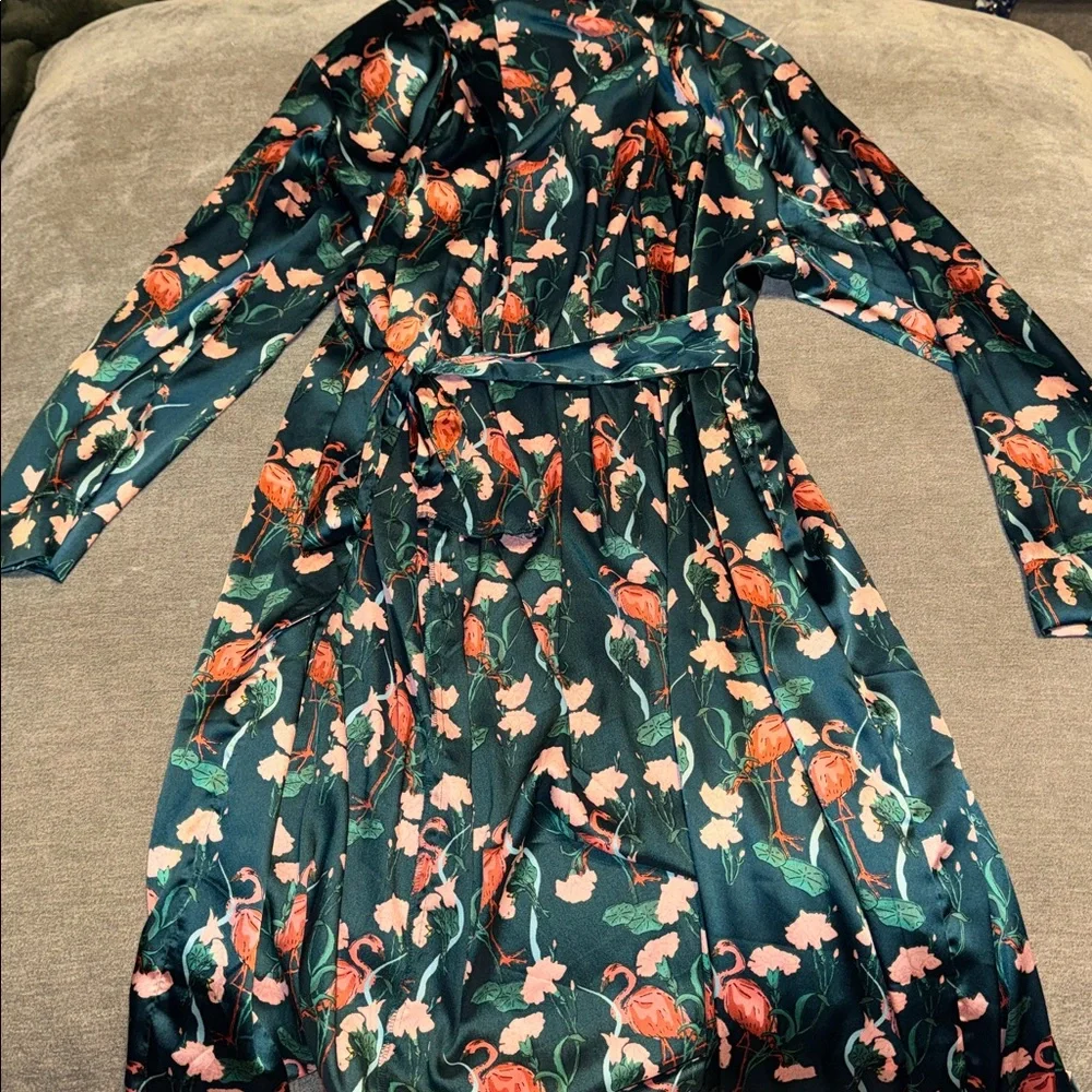 Their Nibs Flamingo and Floral satin-style dressing robe or duster - Picture 5 of 7